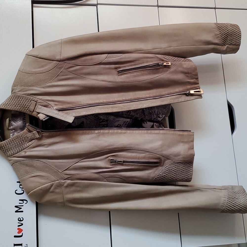 Gian Mori Classic leather jacket genuine leather Size European 36, USA 34 Mex 32